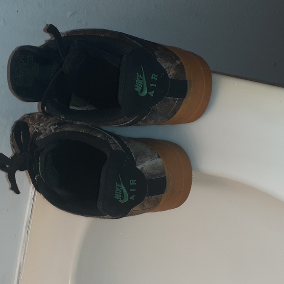 Custom Air Force Ones - Picture 4 of 5